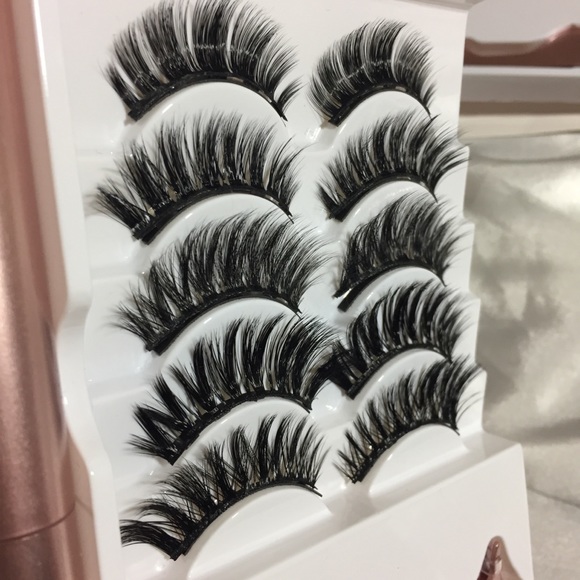 Magnetic faux mink eyelashes reusable 5 pairs - Picture 2 of 7
